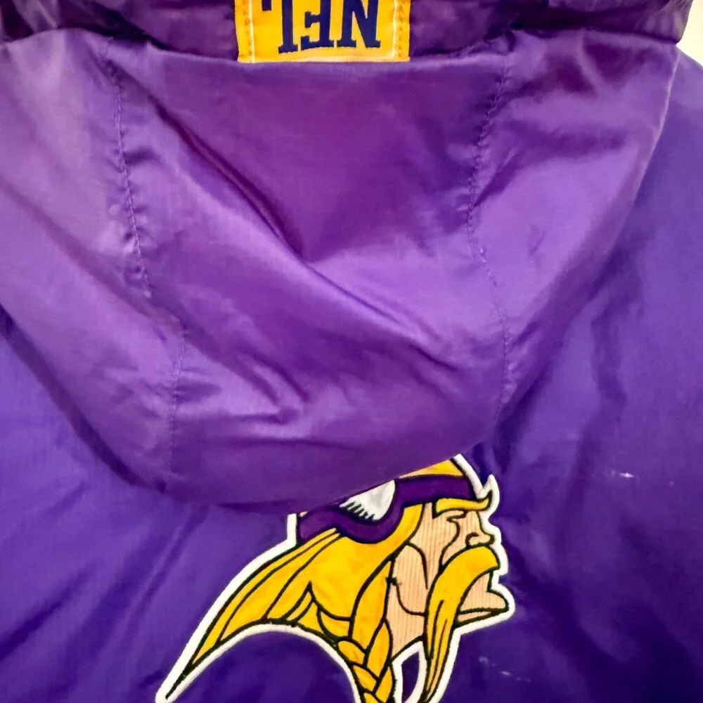 Vintage Minnesota Vikings NFL Team Jacket — Purple/Gold Full Zip — Men’s Medium - Picture 7 of 11